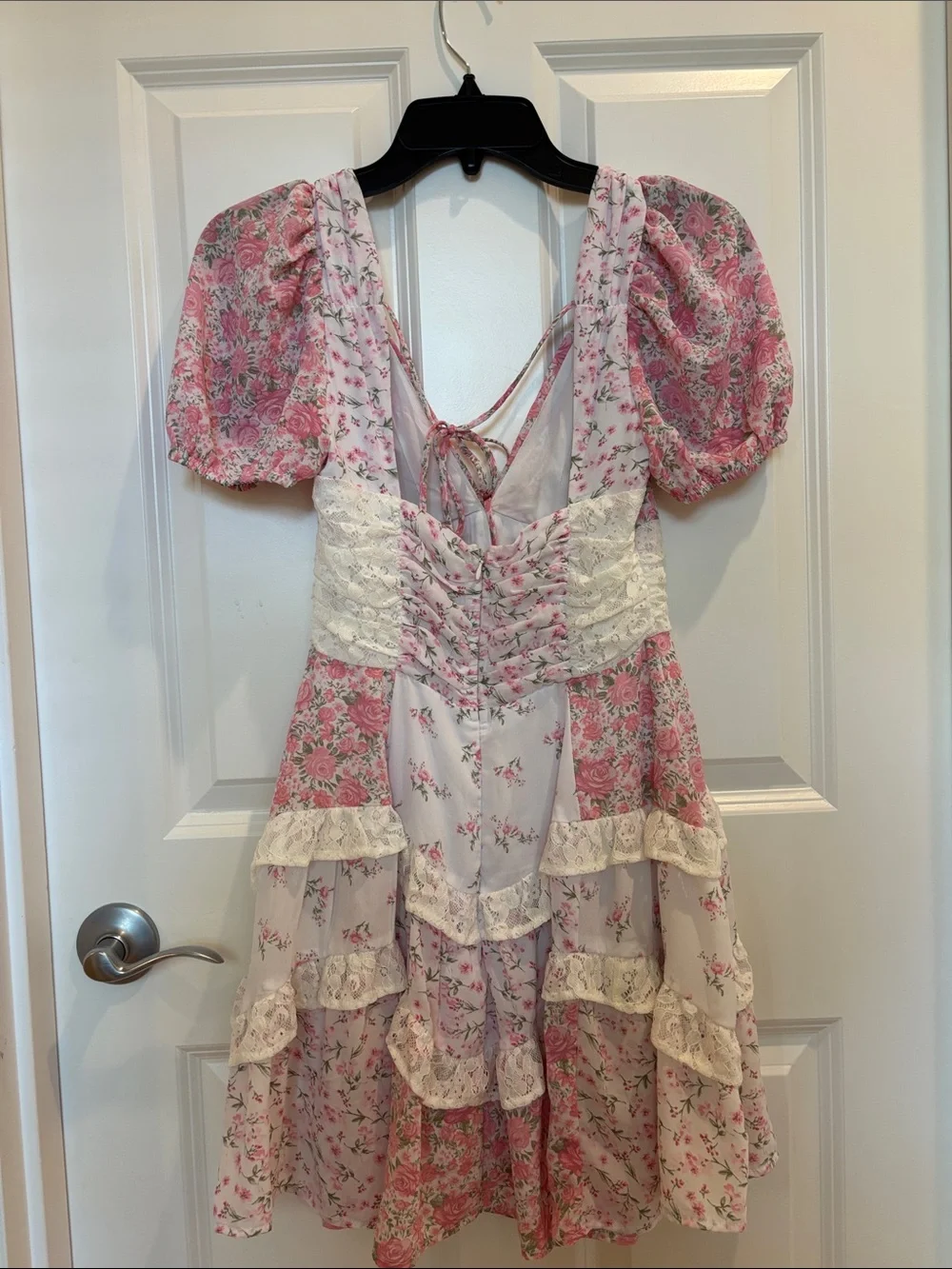 Altar’d State Pink Floral Lace Tiered Mini Dress - XS - Picture 2 of 3